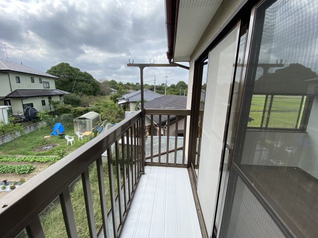 清水貸家のバルコニー