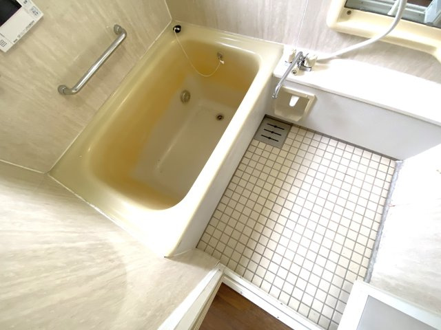 清水貸家の浴室