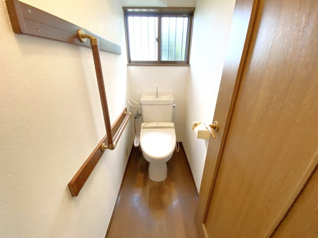 清水貸家のトイレ