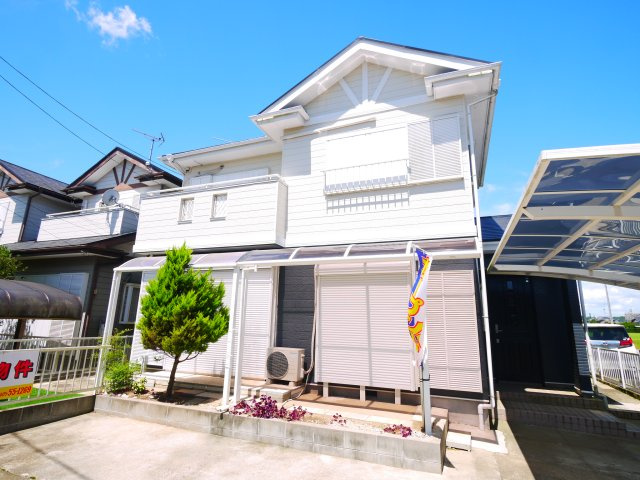 東金市北之幸谷　中古戸建の外観|内装リフォーム済み令和7年7月 車3台 床暖房（リビング・2階全室）リビング電動シャッタ― 都市ガス