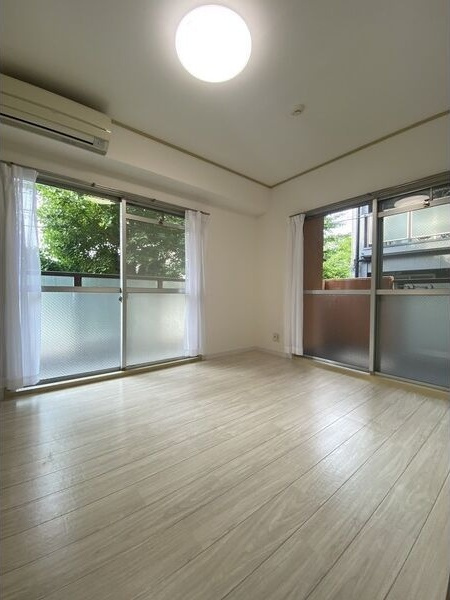 グレース大阪港の居間・リビング