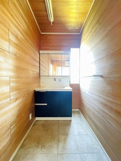 【独立洗面台】 | 東区雁の巣2丁目　戸建て