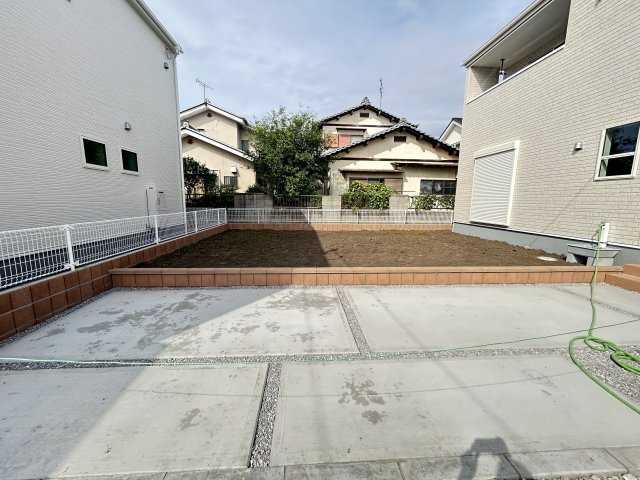 新築　高崎市新町第7　Livele Garden.S　１号棟の駐車場|現地写真　駐車スペースは2台分可能です！
