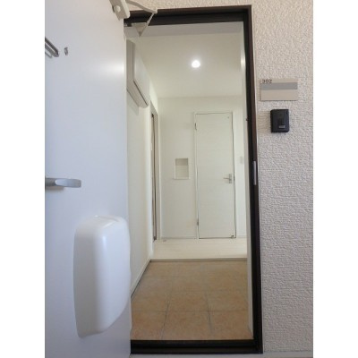 ラ・ルーチェの玄関