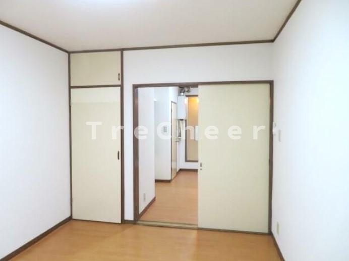 ハイム美香園の洋室