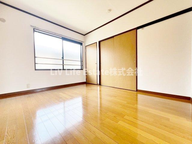 サンレイクグロリアの洋室