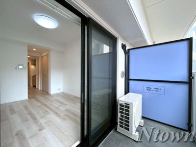 【バルコニー】 | S-RESIDENCE浅間町駅前axial | 暖かな日差しのふりそそぐバルコニー