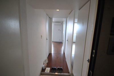 【玄関】 | エスティメゾン井尻 | ※同マンション別室の参考写真です