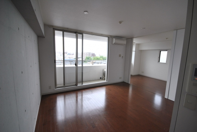 【キッチン】 | エスティメゾン井尻 | ※同マンション別室の参考写真です
