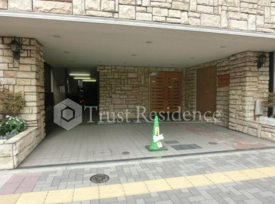 【エントランス】 | ミレナリオ新御徒町