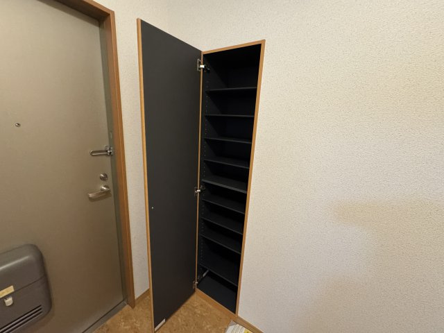 豊中市東豊中町５丁目の賃貸マンションの収納