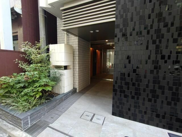 プライマル八丁堀のエントランス