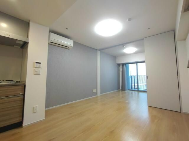 プライマル八丁堀の居間・リビング