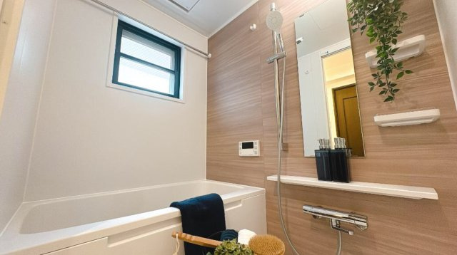 新柏ガーデニア西の街弐番館の浴室