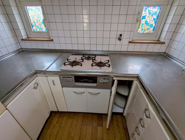 若葉4丁目貸家のキッチン