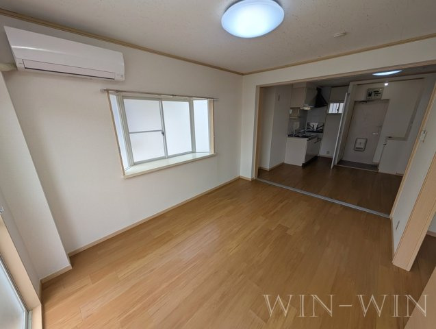 エルディム東陽 Ⅱの居間・リビング