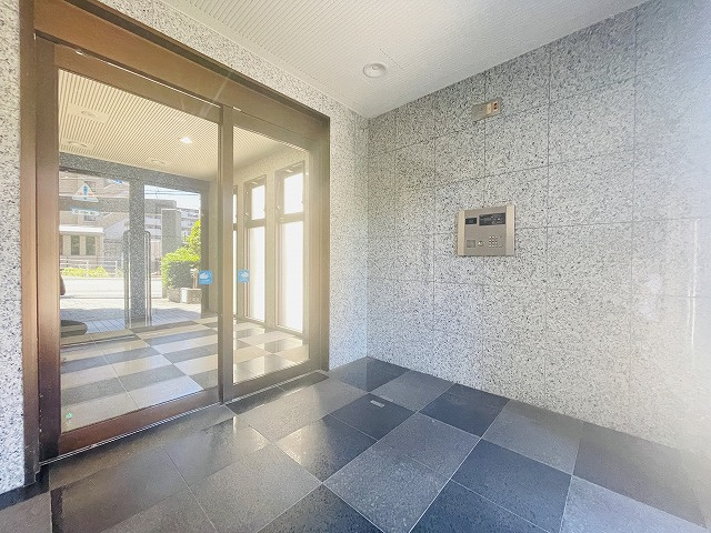 【エントランス】 | ロワールマンション二日市３