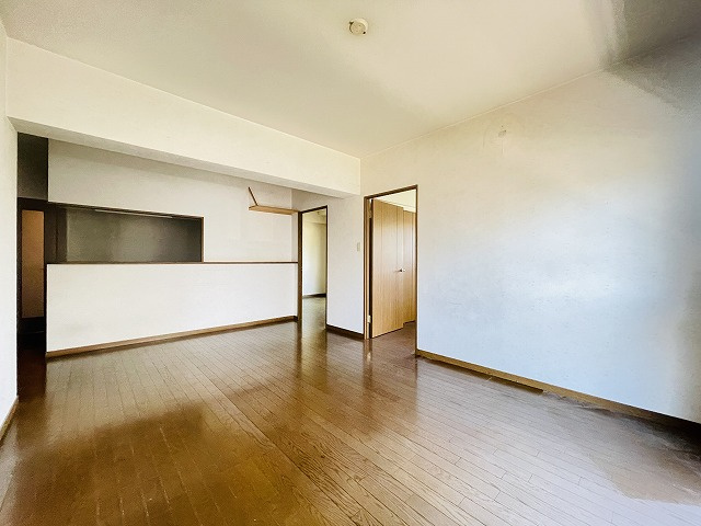 【居間・リビング】 | ロワールマンション二日市３