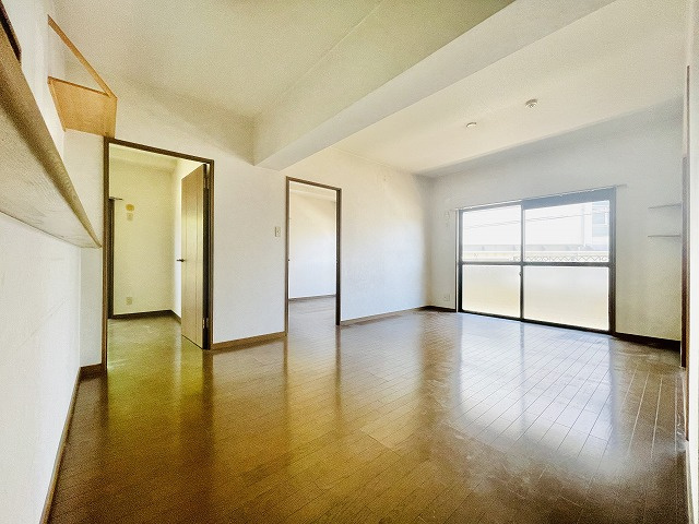 【居間・リビング】 | ロワールマンション二日市３