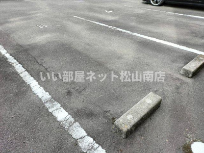 【駐車場】 | フローレンスMAI