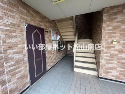 【エントランス】 | フローレンスMAI