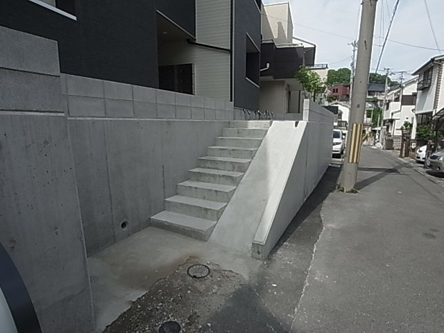 神戸市須磨区明神町１丁目のアパート