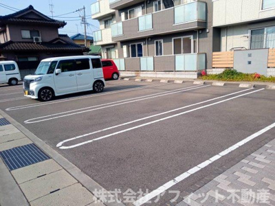 【駐車場】 | アステリア