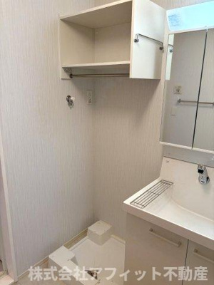 【その他】 | アステリア | 室内洗濯機置き場