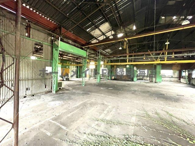 荒尾町後山工場の内装|1階