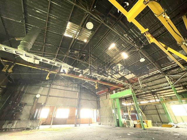 荒尾町後山工場の内装|1階