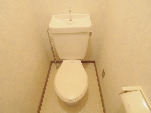 ディアホーム　Cのトイレ