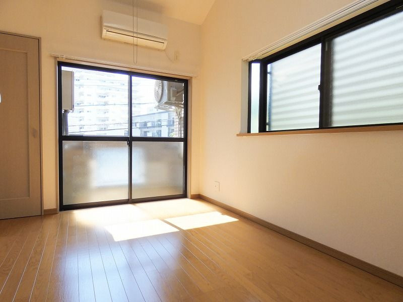 Very平尾の居間・リビング