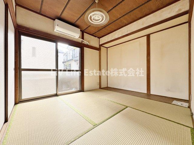 稲川貸家の居間・リビング