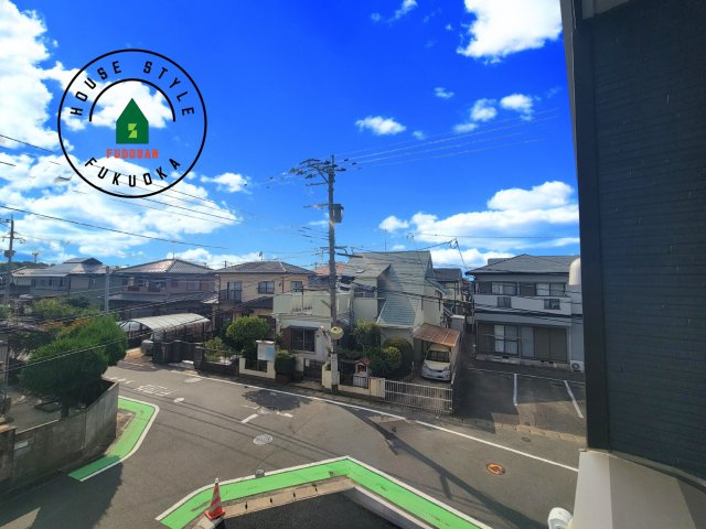 糟屋郡須恵町新原第4-2棟（2号棟）の展望|窓から緑が見える物件も魅力的です。