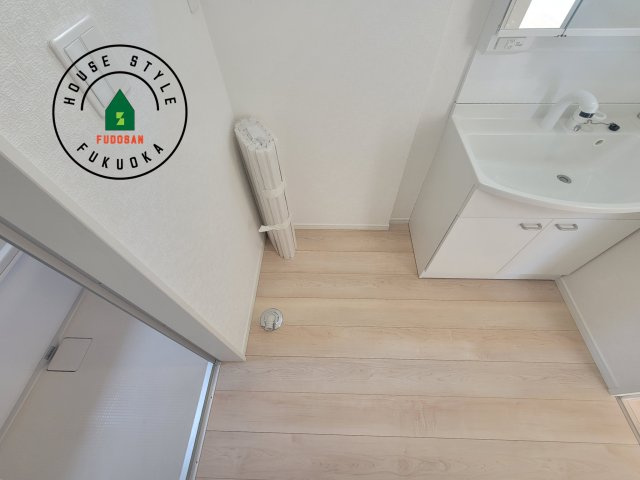 糟屋郡須恵町新原第4-2棟（2号棟）のランドリースペース|ランドリースペースとなります。広々して有効的にご使用できます。 