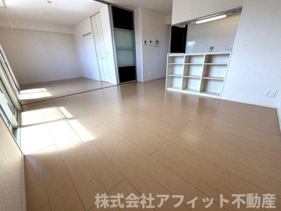 【居間・リビング】 | グリーンレジデンス B棟 | LDK13帖