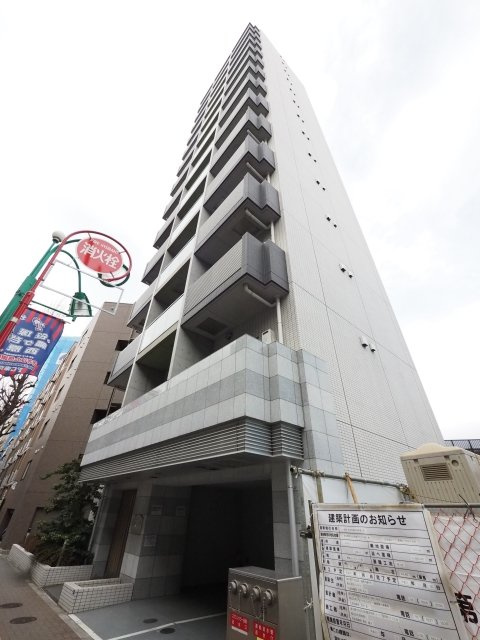 プレール・ドゥーク笹塚Ⅱの外観