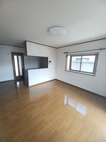 サニーパレスⅠの居間・リビング