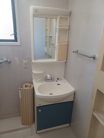 サニーパレスⅠの独立洗面台