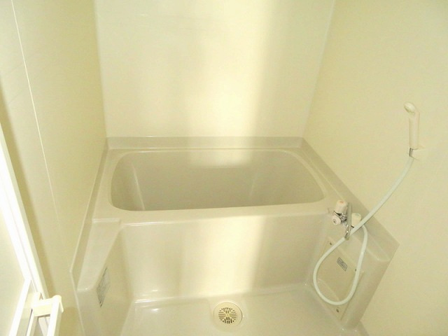 小町Ｆビルの浴室|お風呂です