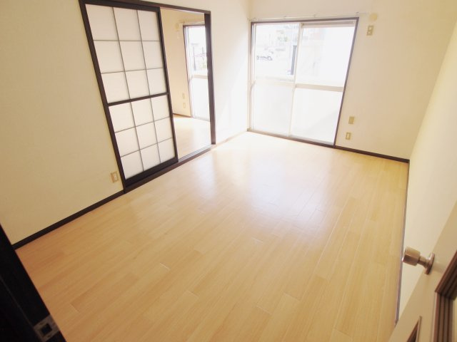 メモリーⅡの居間・リビング