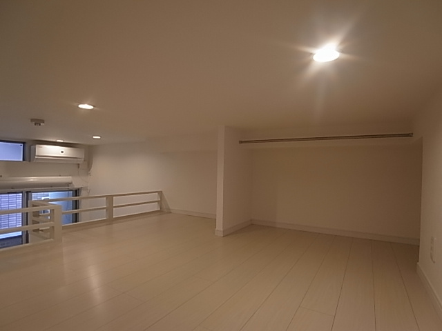 神戸市兵庫区東山町４丁目のアパート