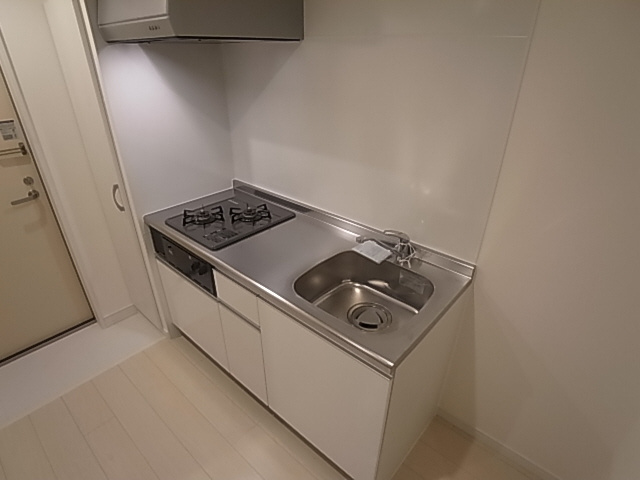 神戸市兵庫区東山町４丁目のアパートのキッチン|システムキッチン（ガス２口）