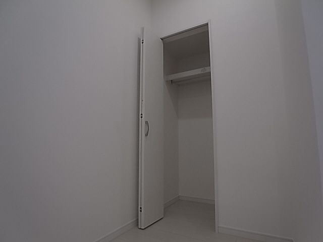 神戸市兵庫区東山町４丁目のアパートの収納|クローゼット