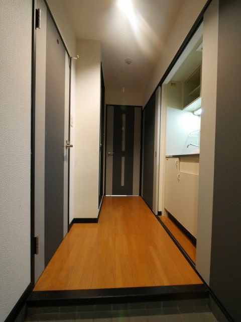 ピュアドームレジデンテ大濠の玄関