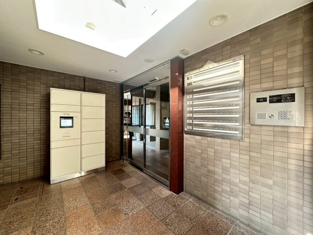 サザンヒル八事壱号棟のエントランス