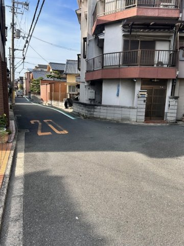 梶町２の前面道路含む現地写真