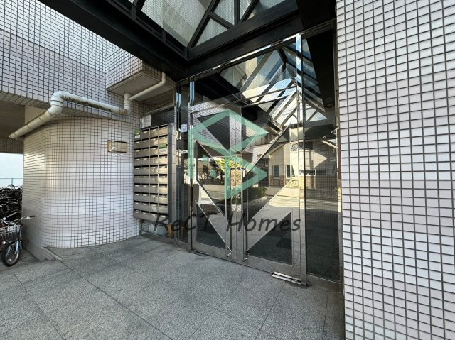 姫路市飾磨区若宮町の賃貸マンションのロビー