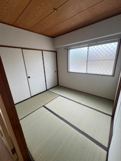 姫路市飾磨区若宮町の賃貸マンションの収納