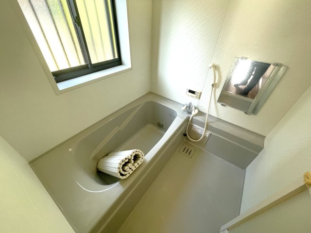 七渡・河合貸家の浴室
